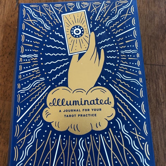 Illuminated: A Journal for your Tarot Practice - Picture 5 of 5